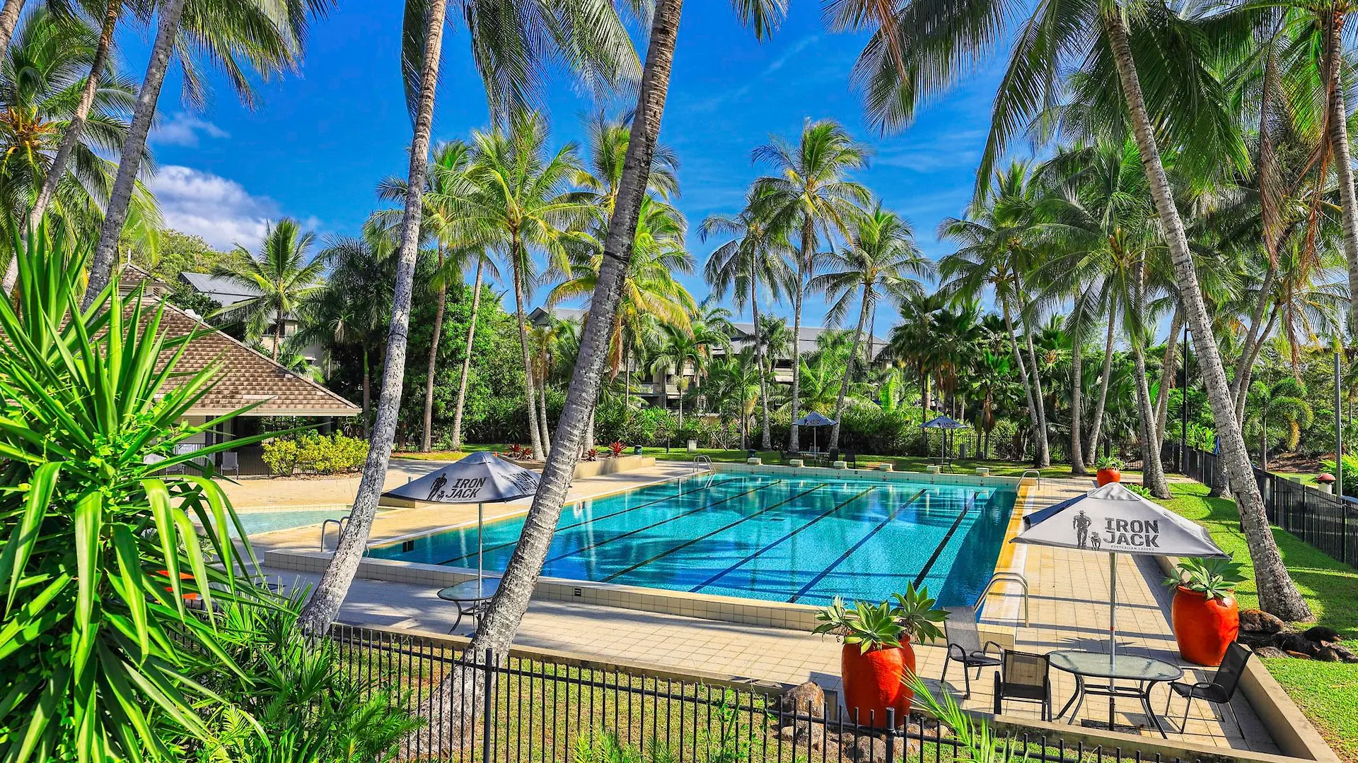 Paradise Palms Resort Cairns