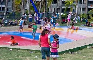 ****  Paradise Palms Resort Cairns Australia