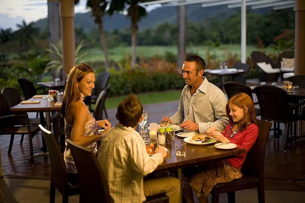 Paradise Palms Resort Cairns