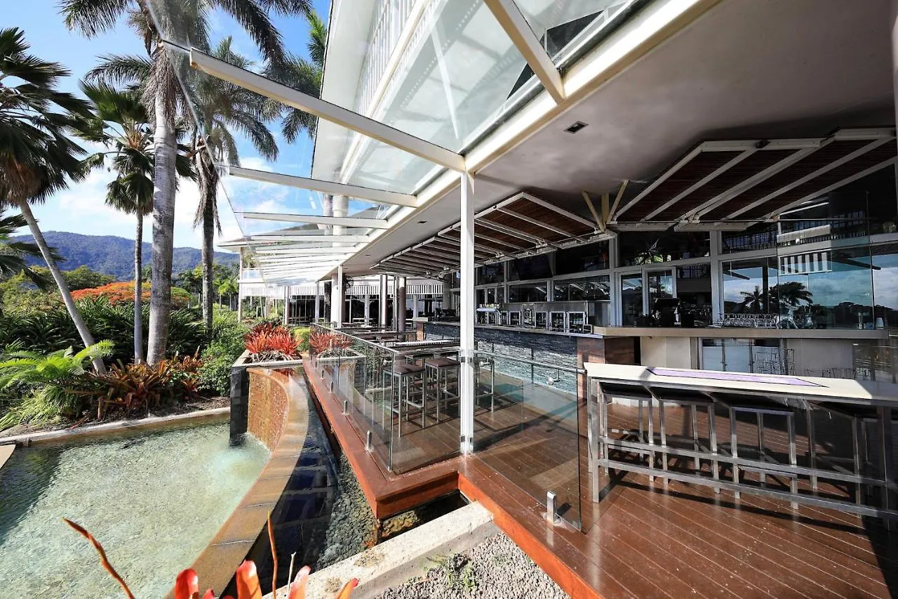 ****  Paradise Palms Resort Cairns Australia